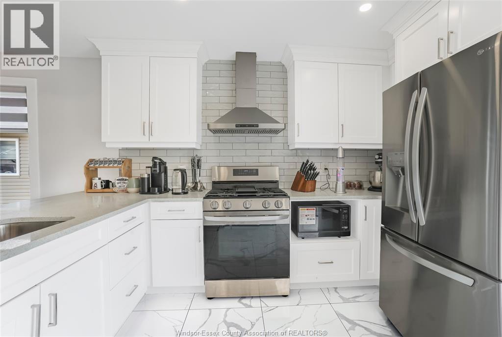 Photo 36 of 794 Keil Drive, Chatham ON