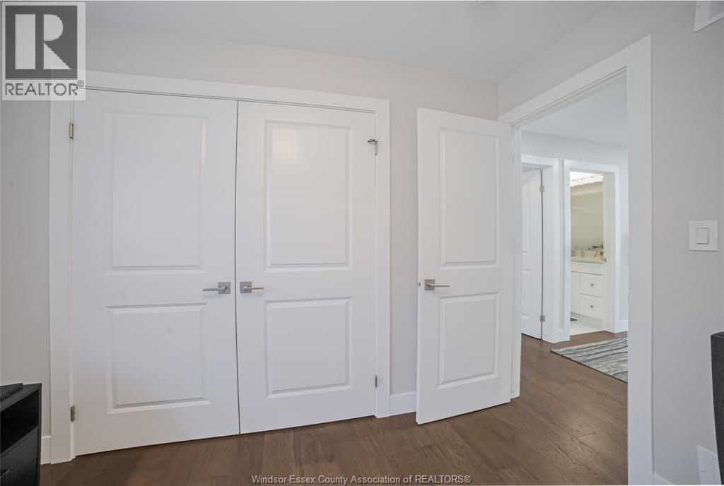 Photo 7 of 794 Keil Drive, Chatham ON