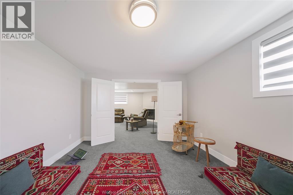 Photo 30 of 794 Keil Drive, Chatham ON