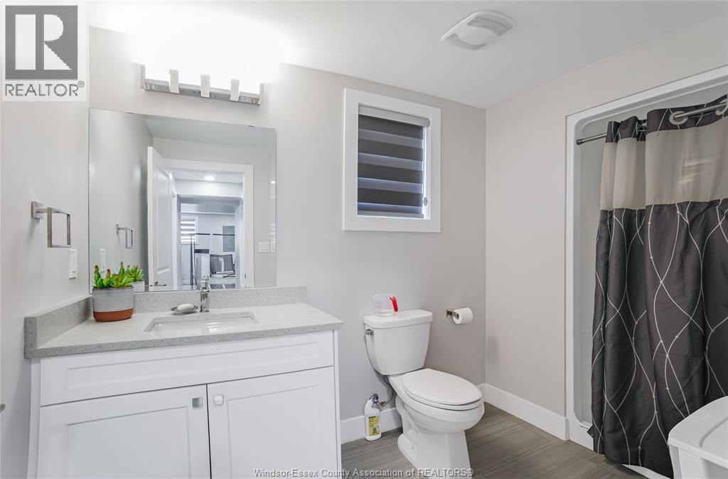 Photo 14 of 794 Keil Drive, Chatham ON