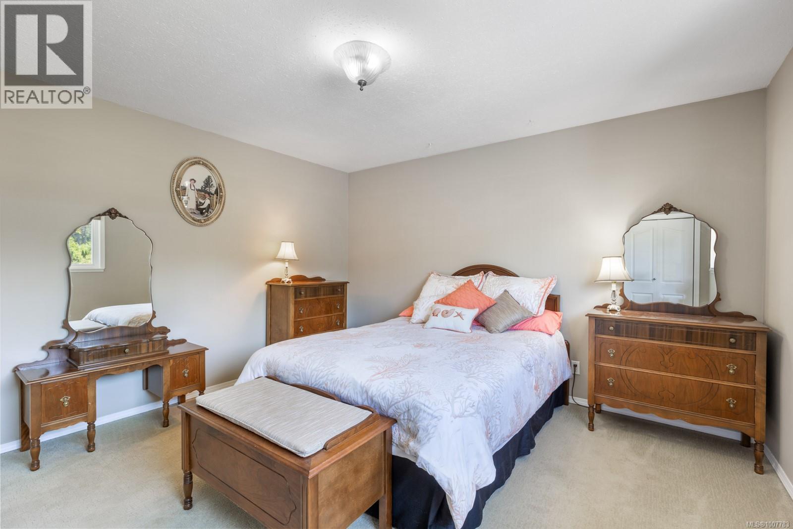 6348 Eagles Dr, Courtenay