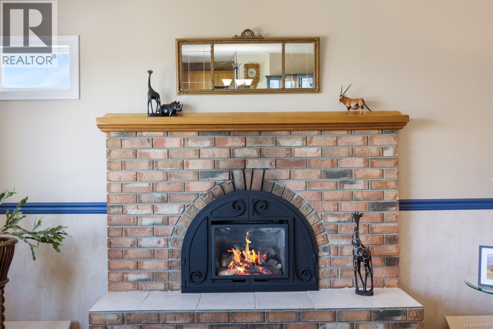 6348 Eagles Dr, Courtenay