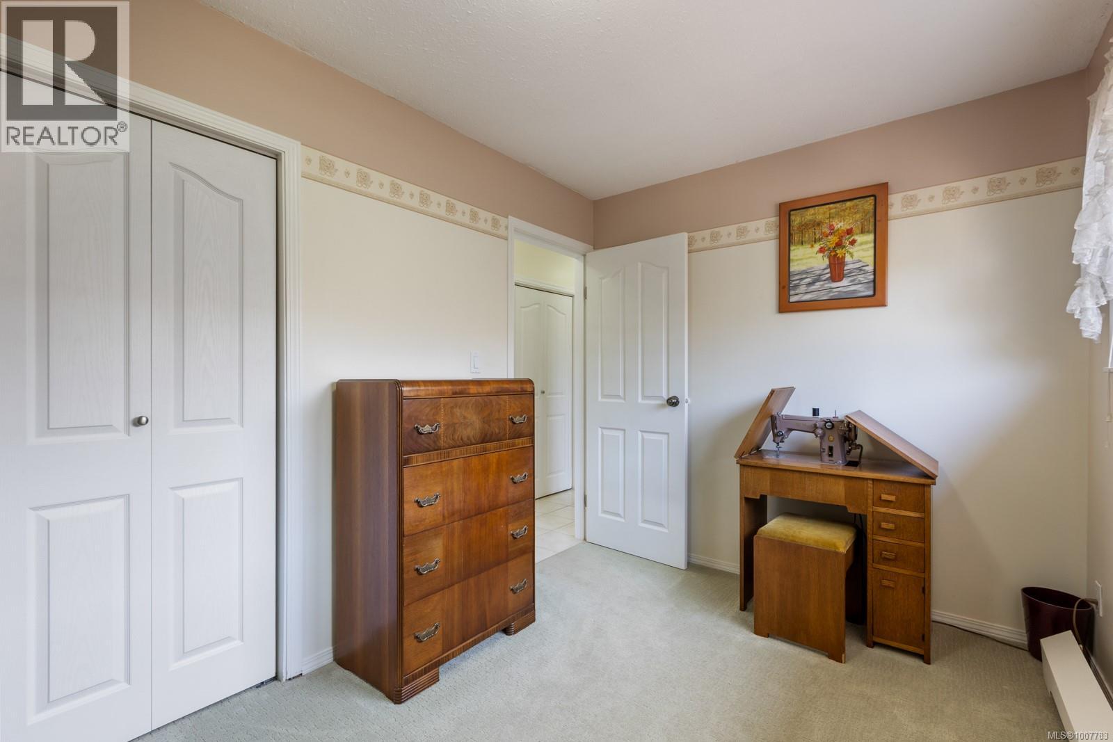 6348 Eagles Dr, Courtenay