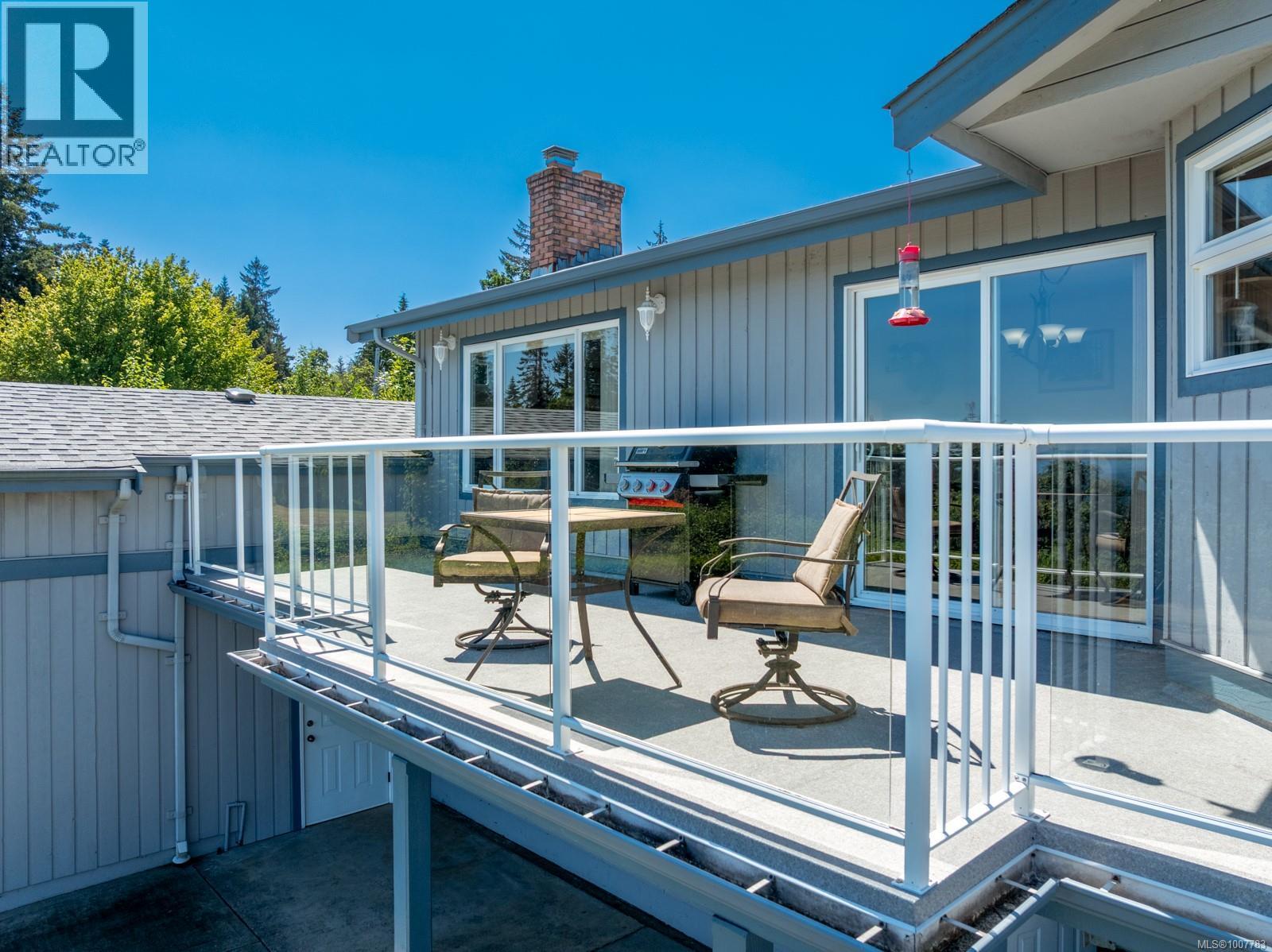 6348 Eagles Dr, Courtenay