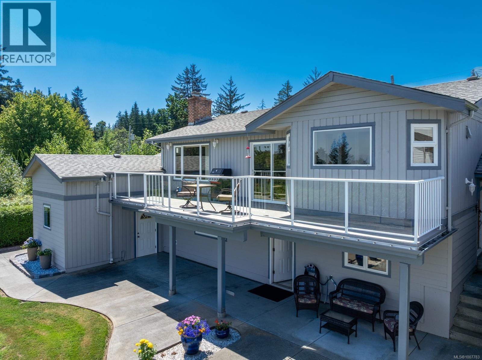 6348 Eagles Dr, Courtenay