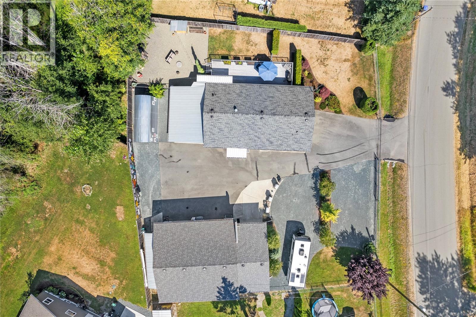 Photo 50 of 911 Poplar Way, Hilliers BC