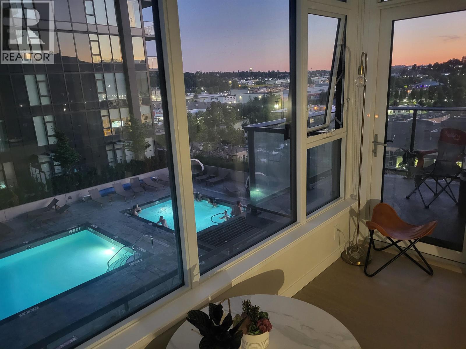 Photo 5 of 801 2108 Gilmore Avenue, Burnaby BC