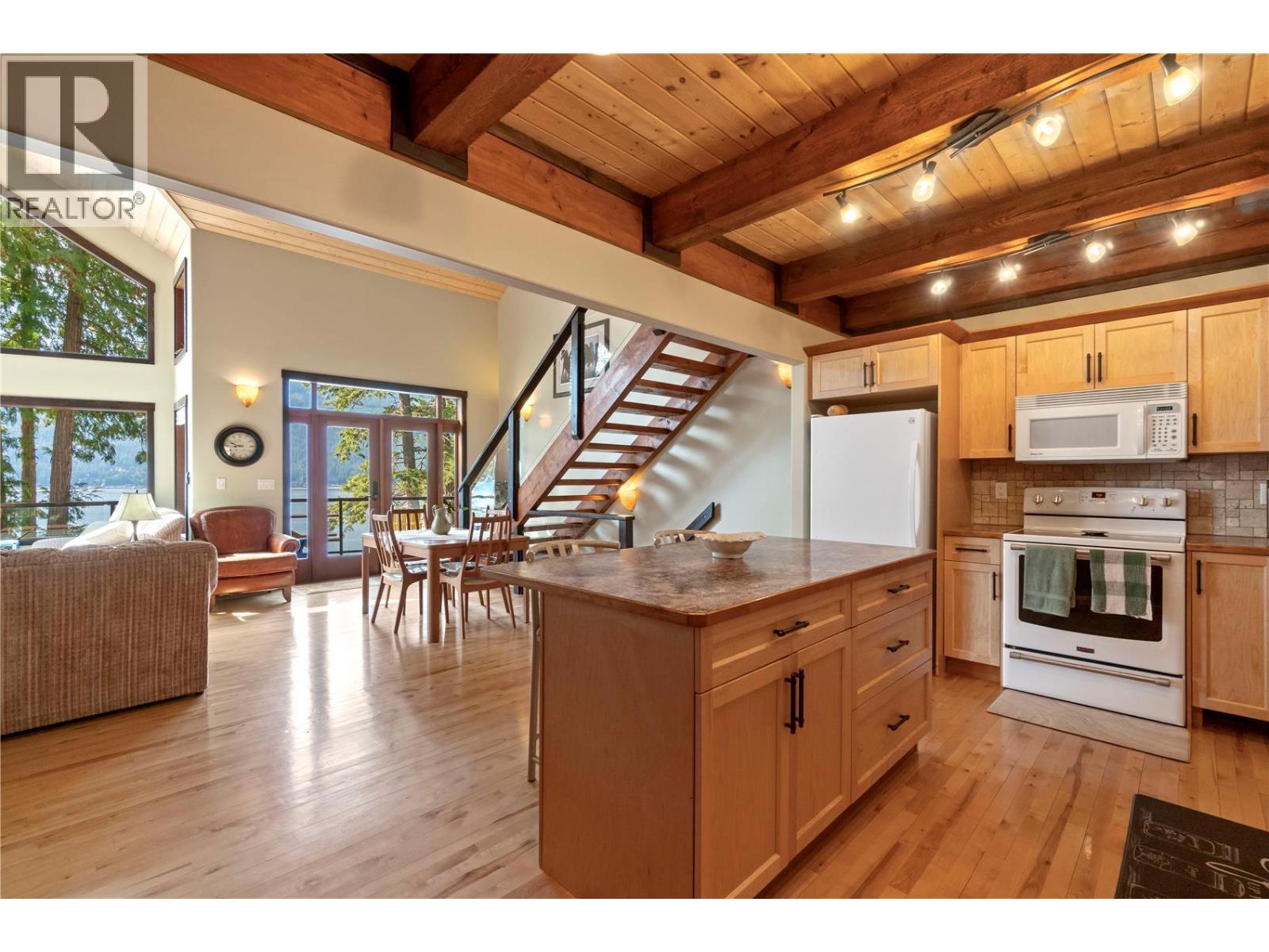 Photo 33 of 6432 Sunnybrae Canoe Point Road Unit 6, Tappen BC