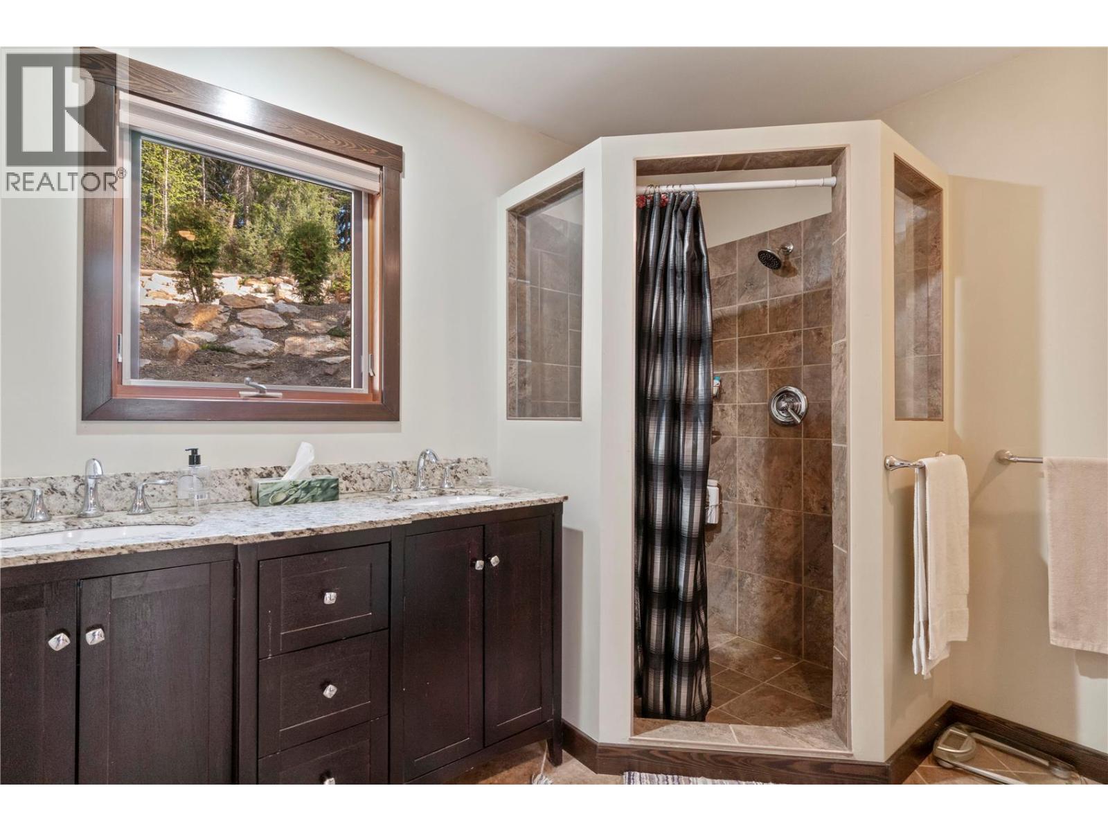 Photo 74 of 6432 Sunnybrae Canoe Point Road Unit 6, Tappen BC
