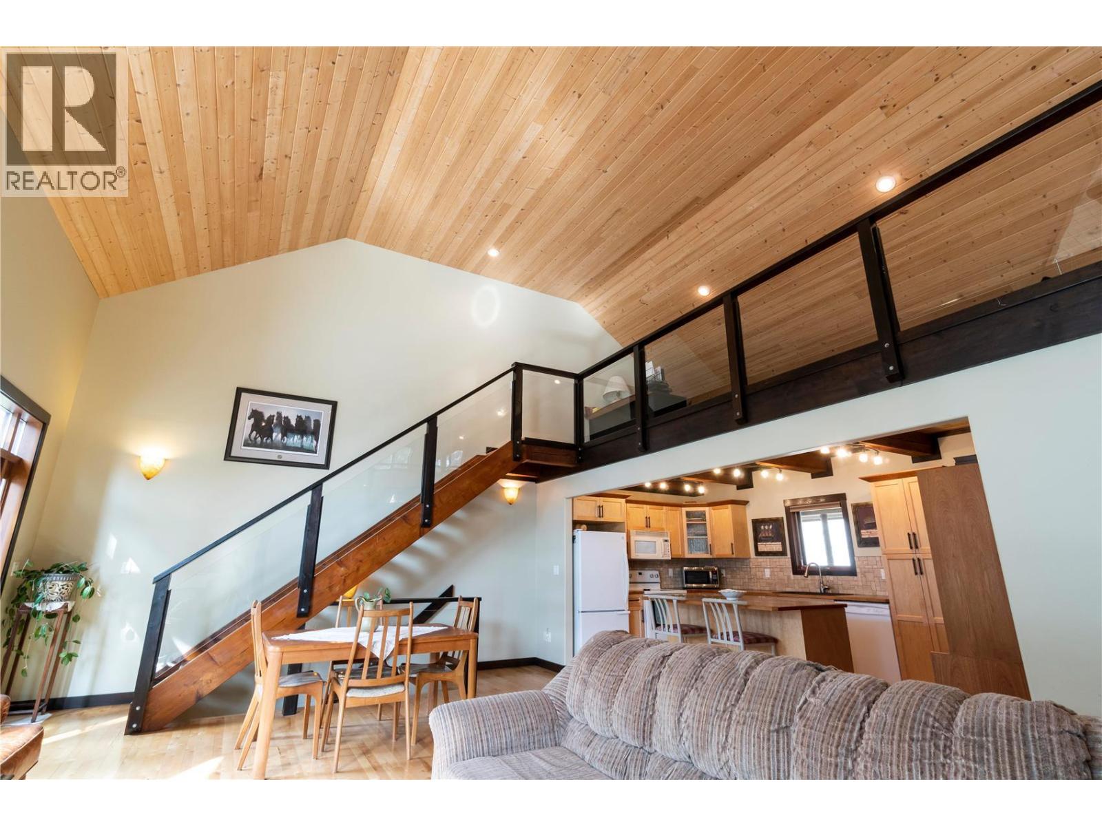 Photo 20 of 6432 Sunnybrae Canoe Point Road Unit 6, Tappen BC