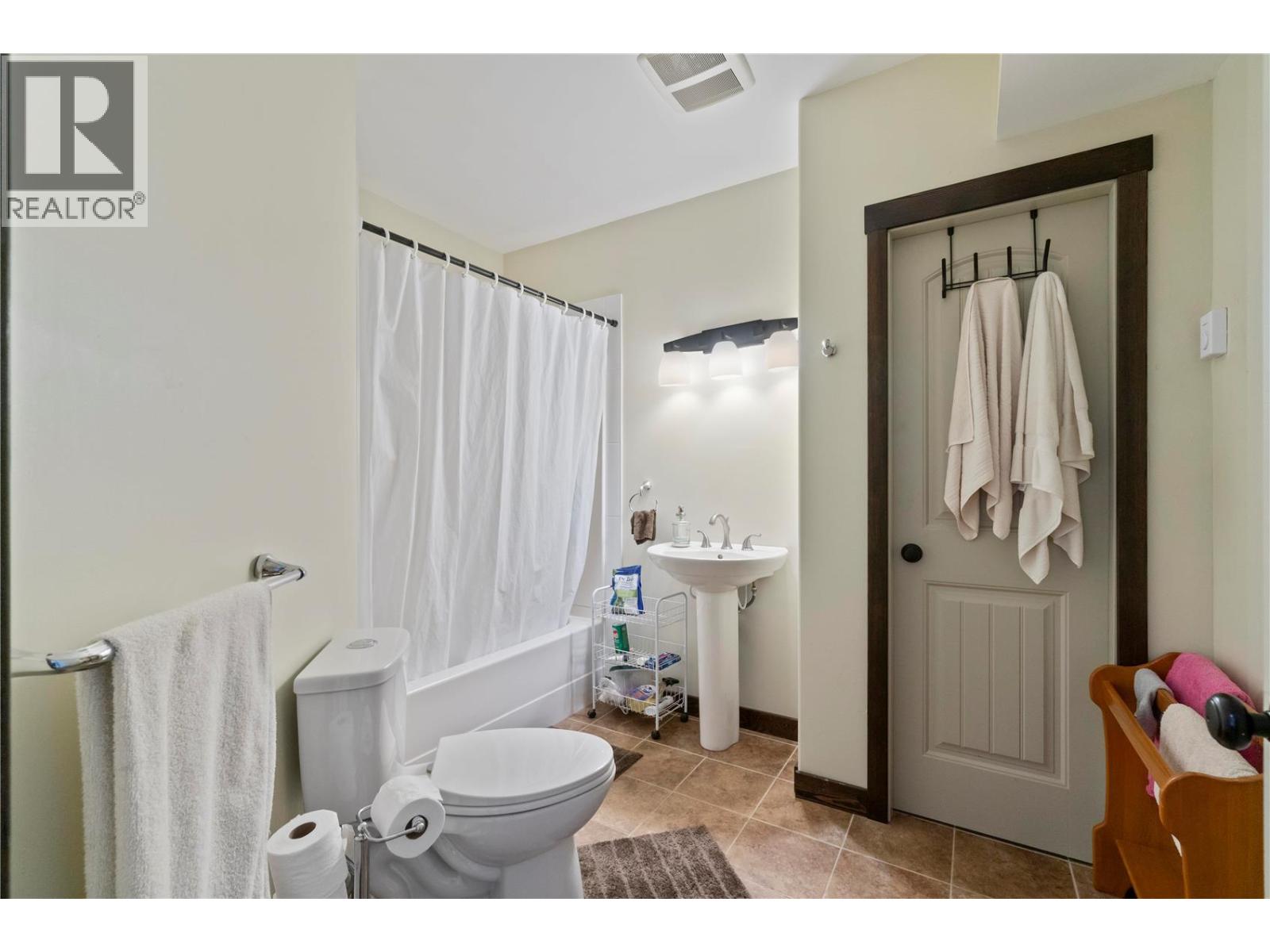 Photo 21 of 6432 Sunnybrae Canoe Point Road Unit 6, Tappen BC