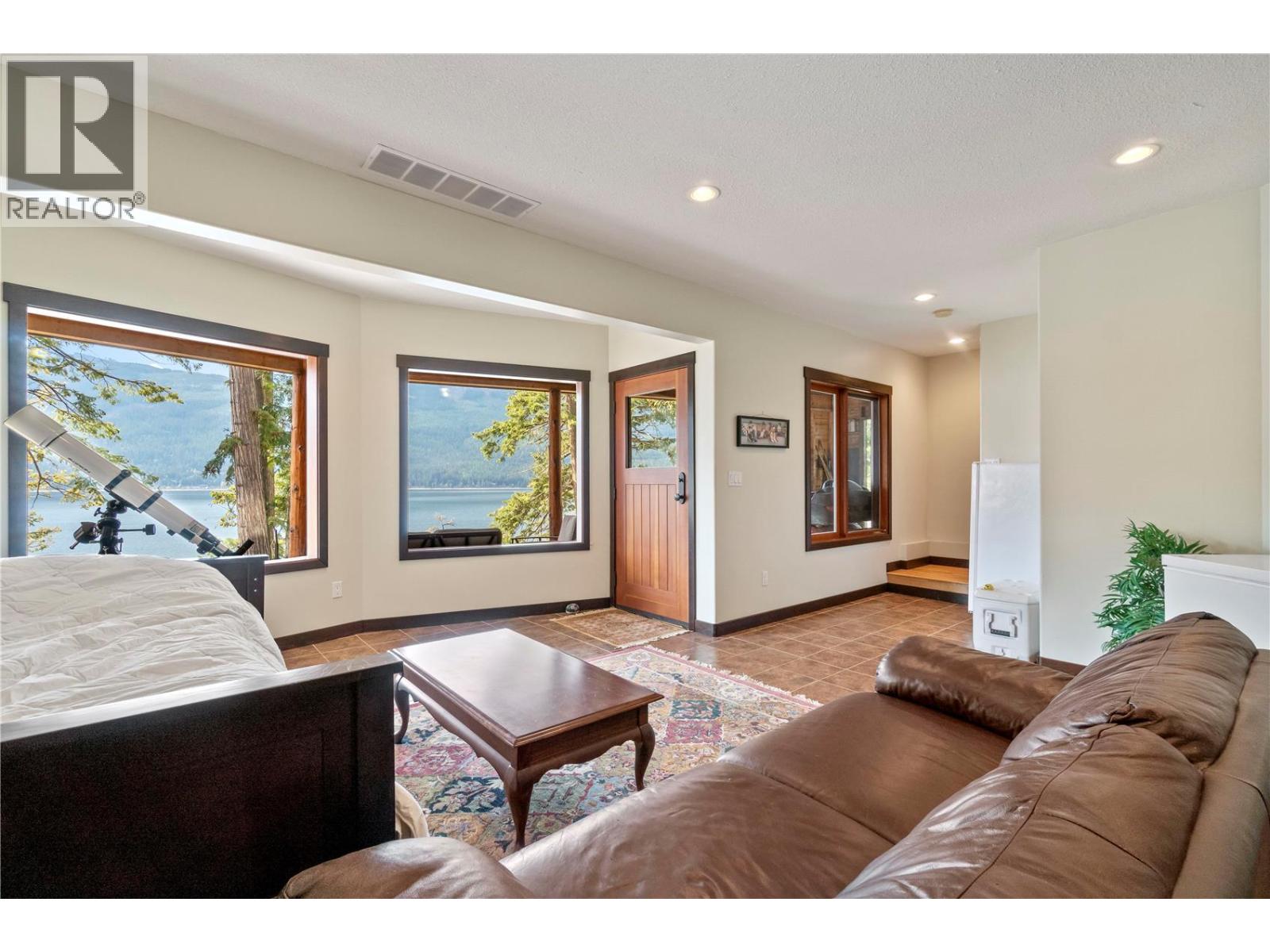 Photo 80 of 6432 Sunnybrae Canoe Point Road Unit 6, Tappen BC