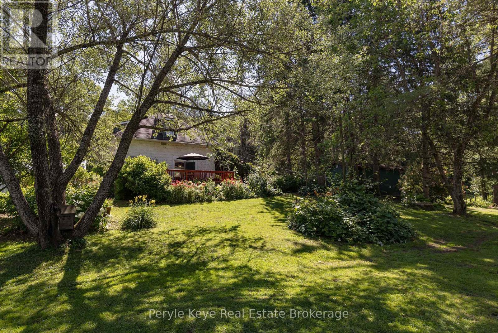 Photo 2 of 2322 Old Muskoka Road, Huntsville ON