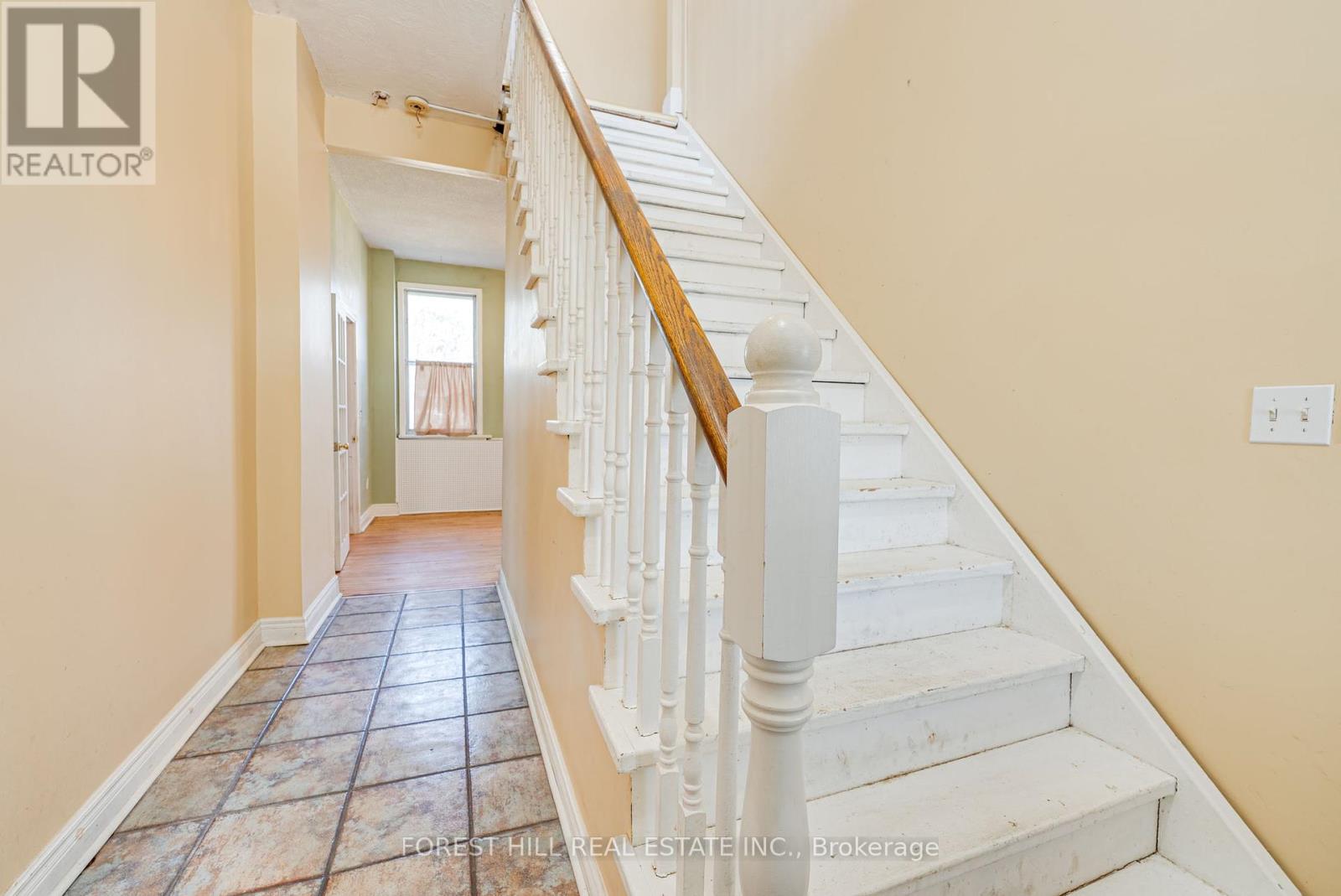Photo 12 of 72 A Old Kingston Road, Ajax ON