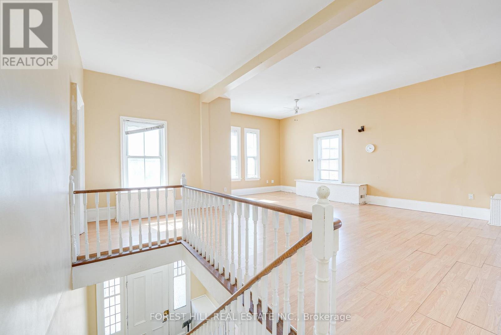 Photo 16 of 72 A Old Kingston Road, Ajax ON