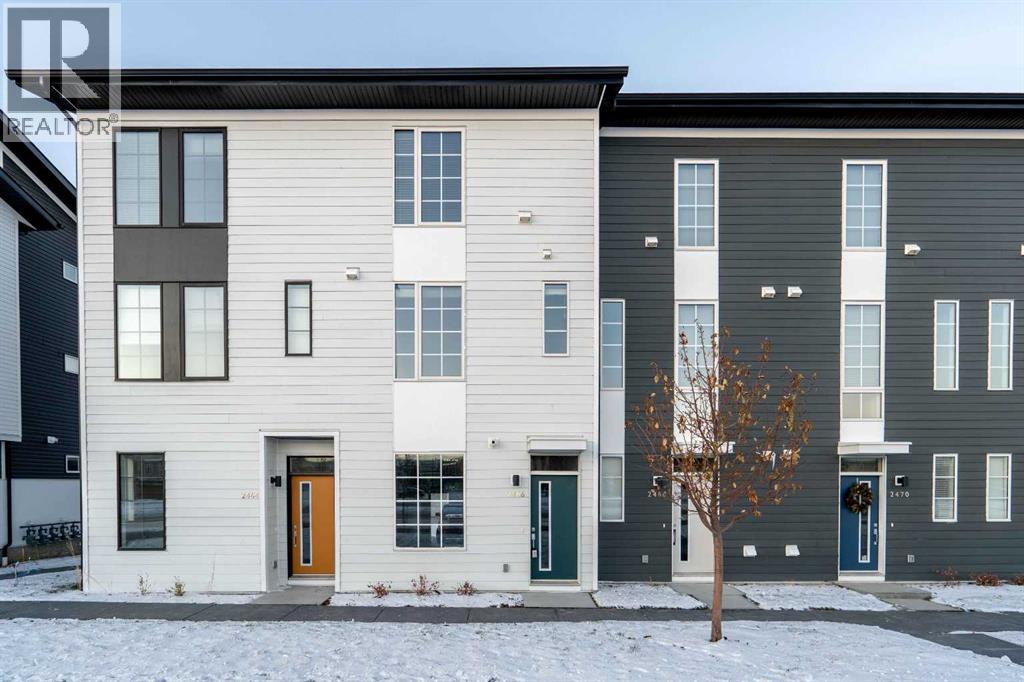 Photo 5 of 2468 210 Avenue Se, Calgary AB