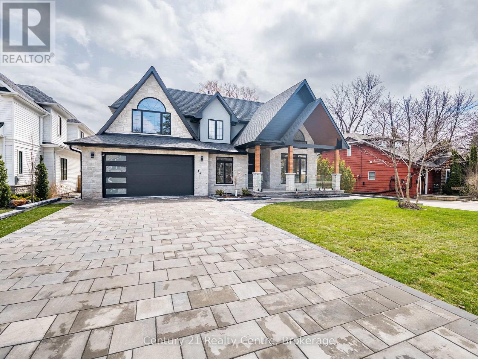 Photo 46 of 14 Crescent Road, Oakville ON