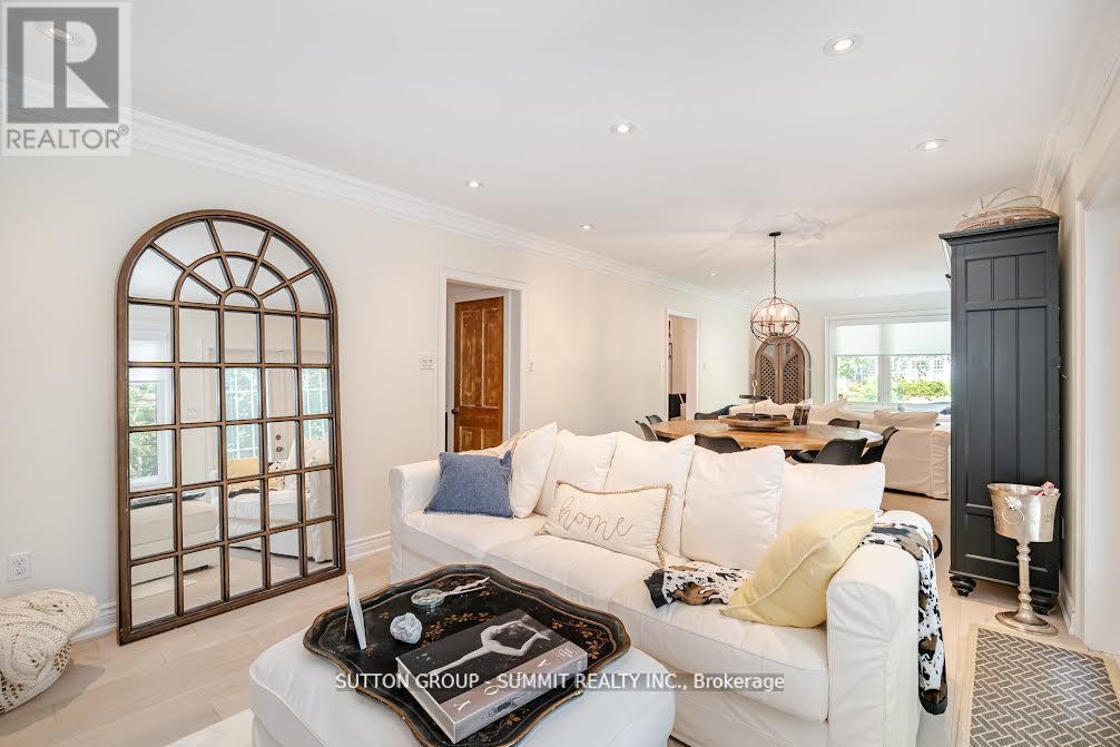 Photo 13 of 38 John Street S, Mississauga ON