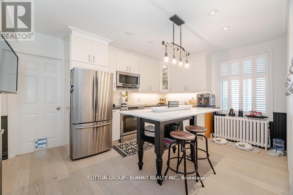 Photo 14 of 38 John Street S, Mississauga ON
