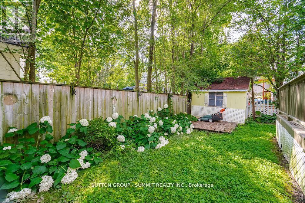 Photo 41 of 38 John Street S, Mississauga ON