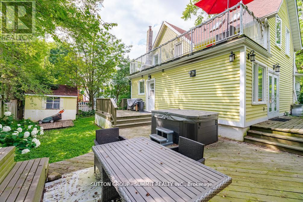 Photo 42 of 38 John Street S, Mississauga ON