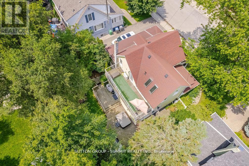 Photo 44 of 38 John Street S, Mississauga ON