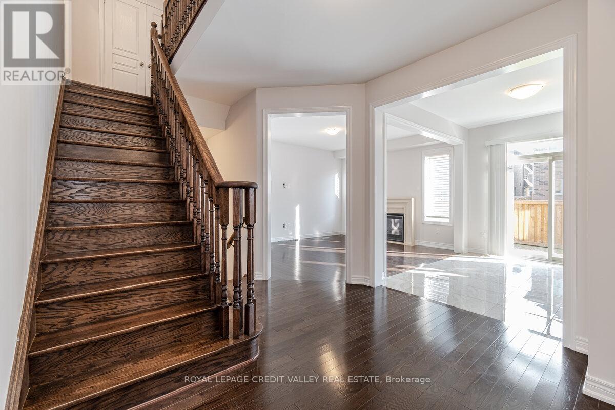 Photo 3 of 380 Robert Parkinson Drive, Brampton ON