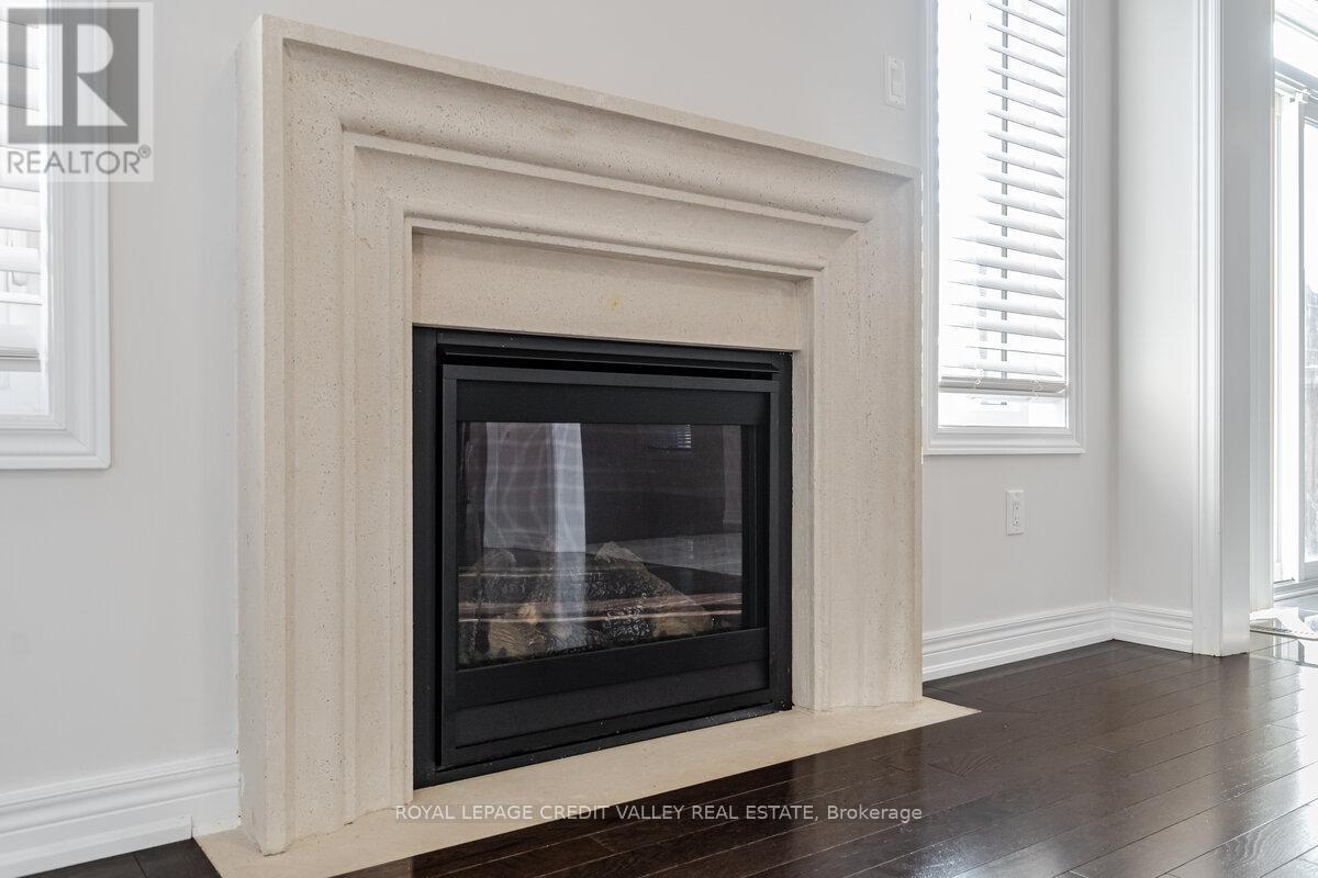 Photo 18 of 380 Robert Parkinson Drive, Brampton ON