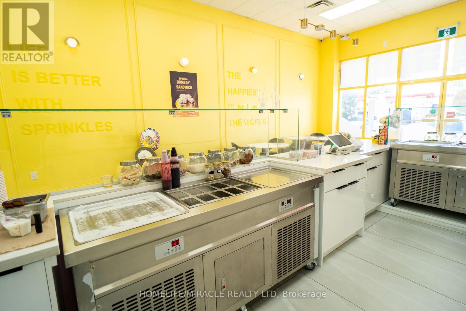 Photo 17 of 5 1753 Albion Road, Toronto ON