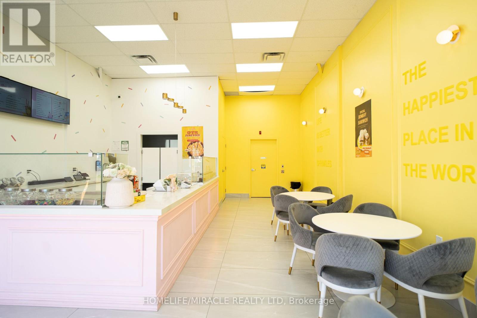 Photo 7 of 5 1753 Albion Road, Toronto ON