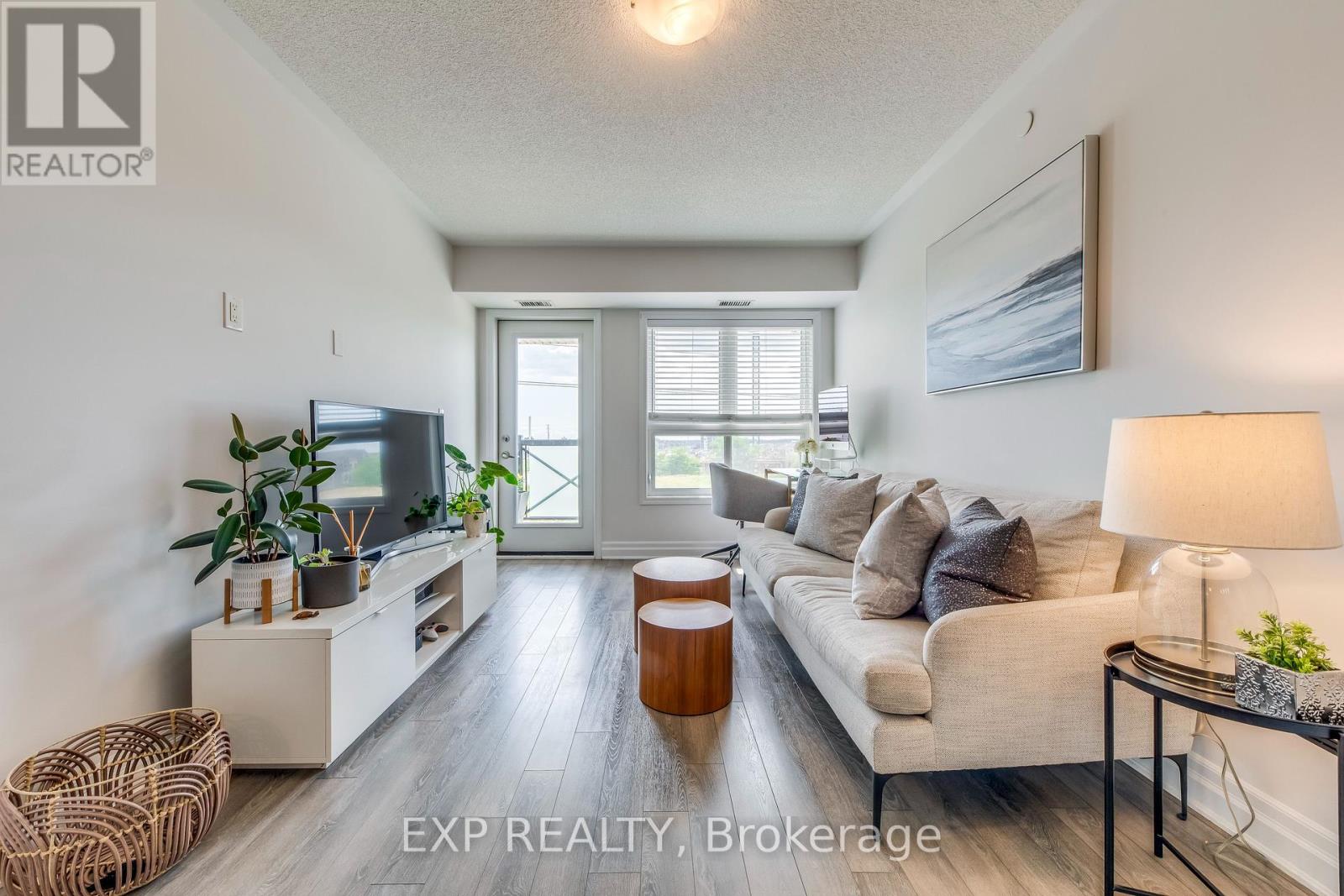 Photo 10 of 406 1005 Nadalin Heights, Milton ON