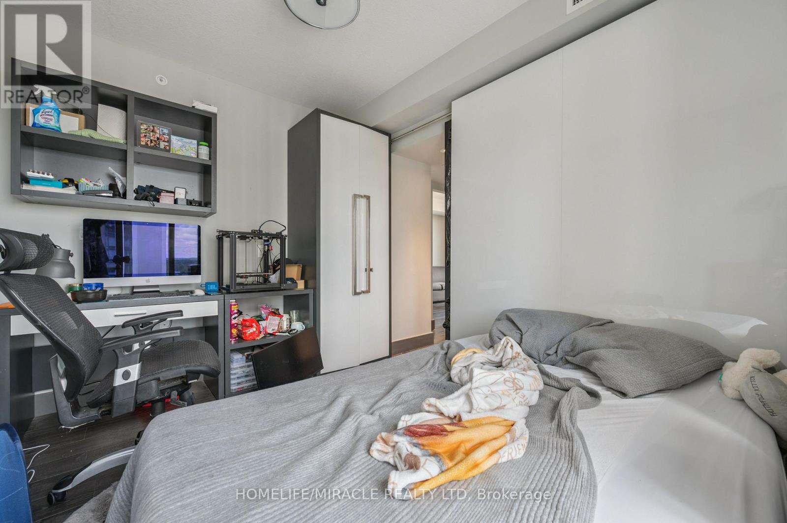 Photo 18 of T 1 1901 330 Phillip Street S, Waterloo ON