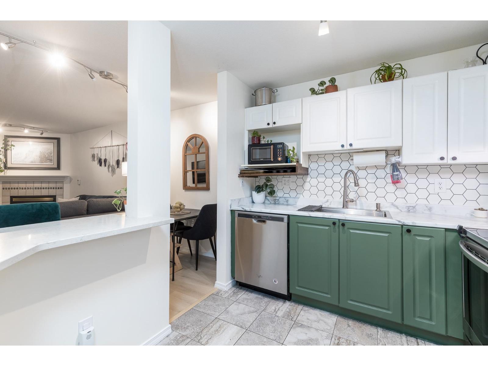 Photo 12 of 114 33478 Roberts Avenue, Abbotsford BC