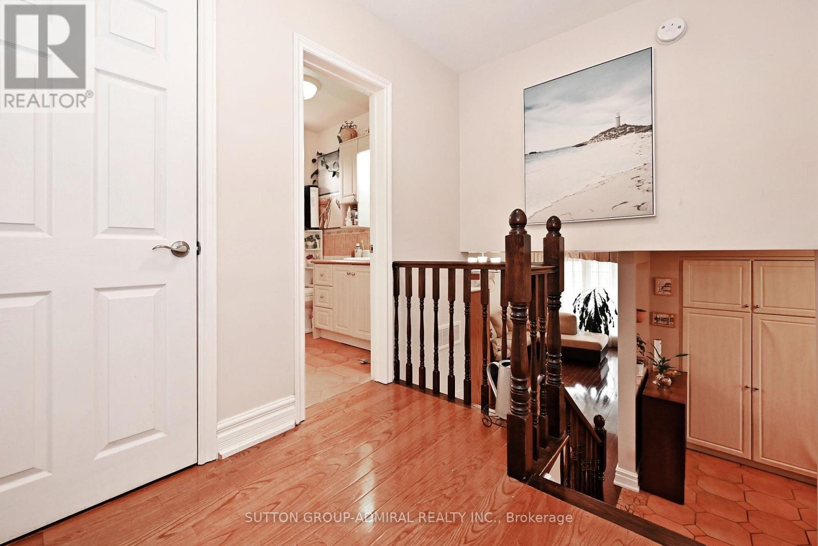 Photo 30 of 47 Tobermory Drive, Toronto ON