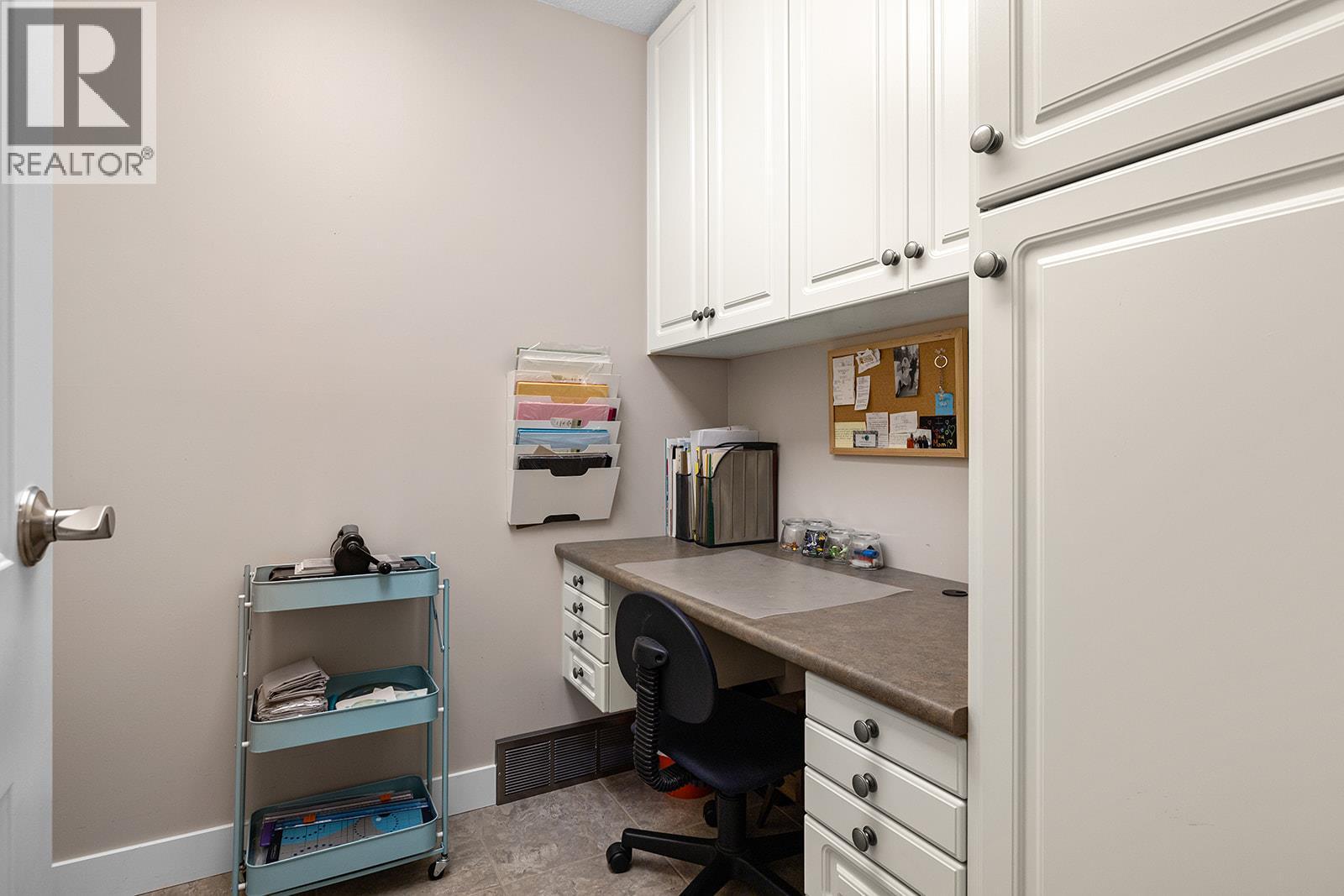  1741 Keloka Drive, West Kelowna