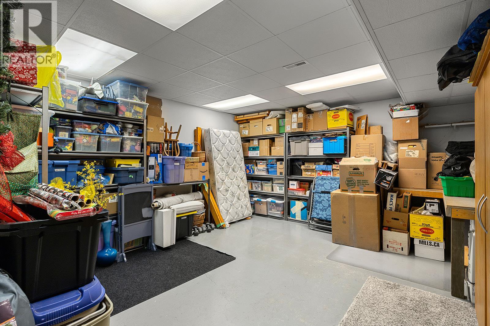  1741 Keloka Drive, West Kelowna