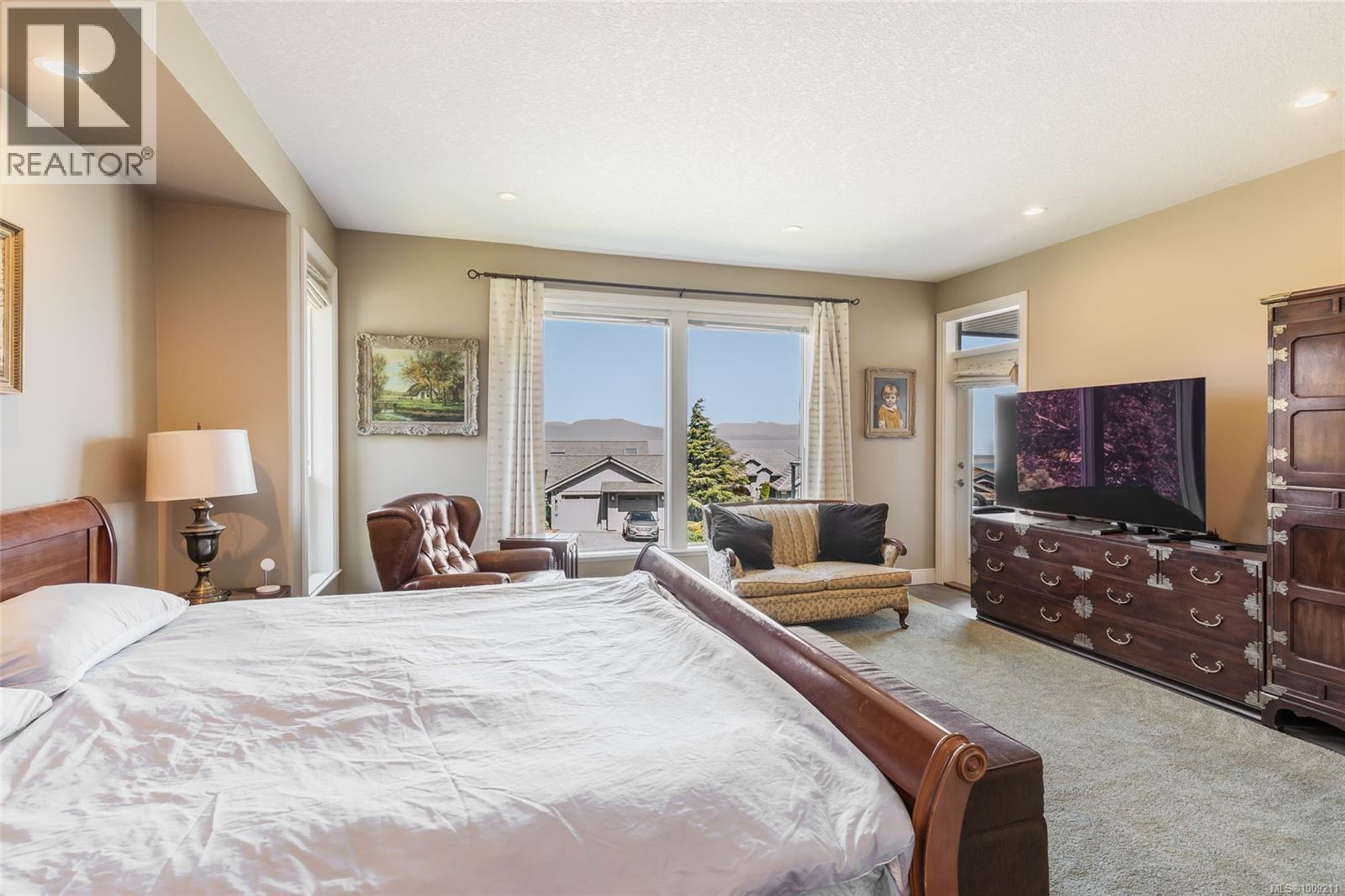 Photo 45 of 3708 Glen Oaks Dr, Nanaimo BC