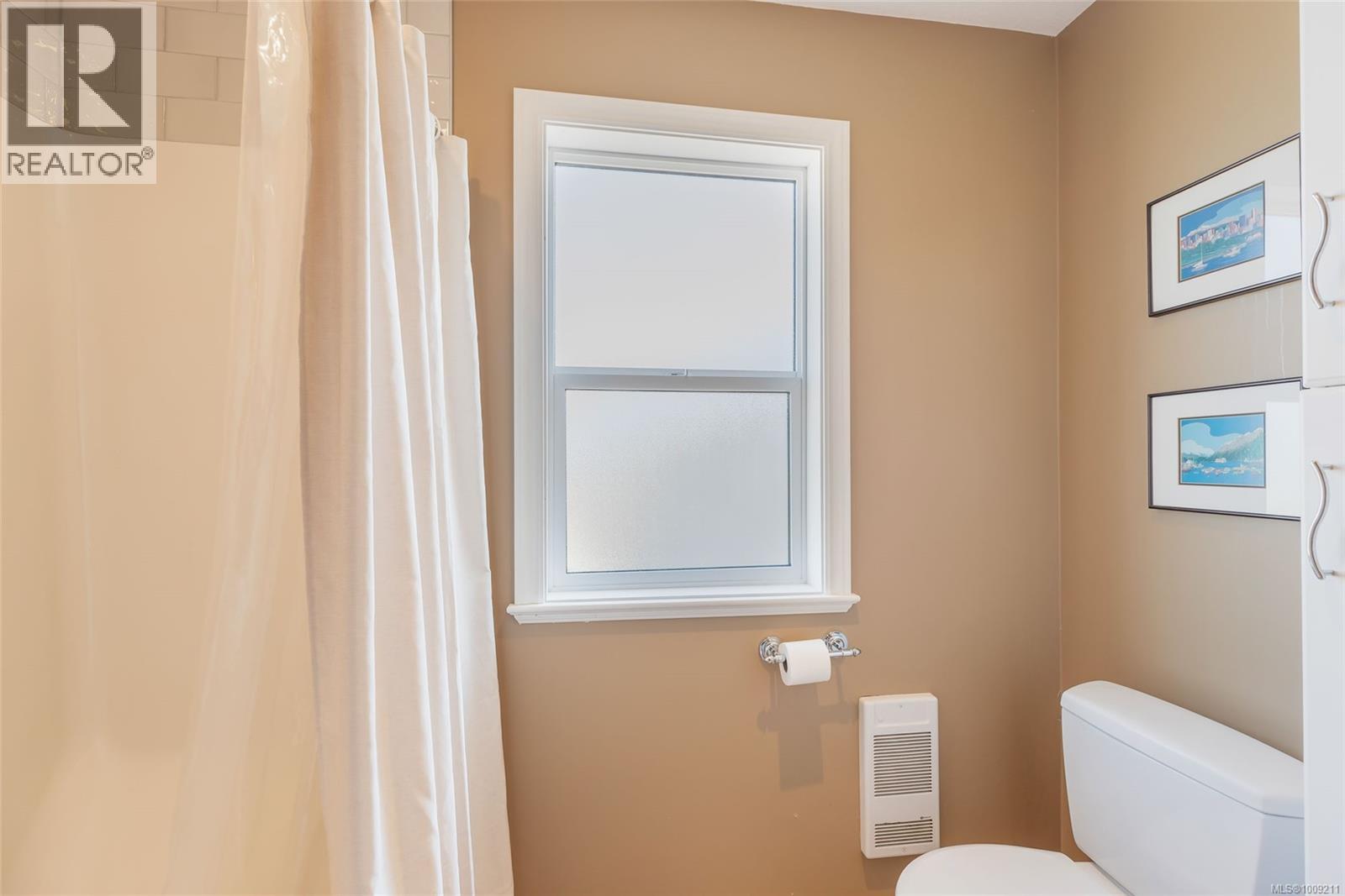 Photo 51 of 3708 Glen Oaks Dr, Nanaimo BC