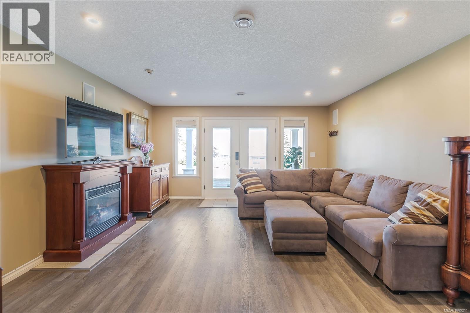 Photo 54 of 3708 Glen Oaks Dr, Nanaimo BC