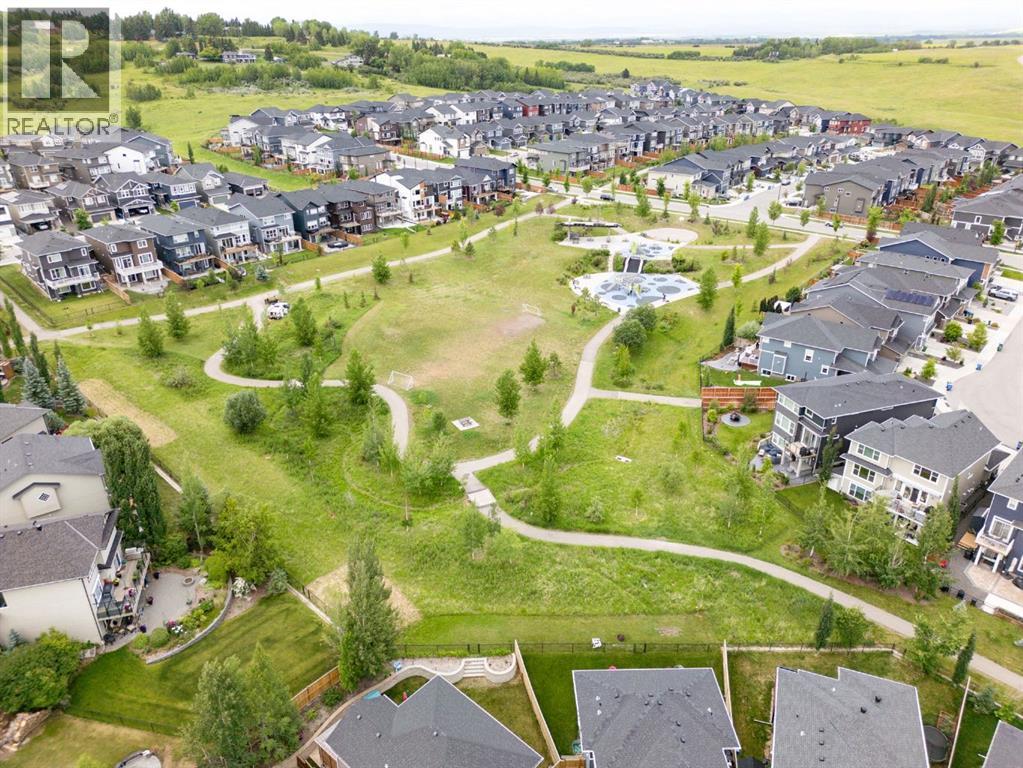 Single Family House for Sale in  Crestbrook Hill SW Crestmont Calgary 