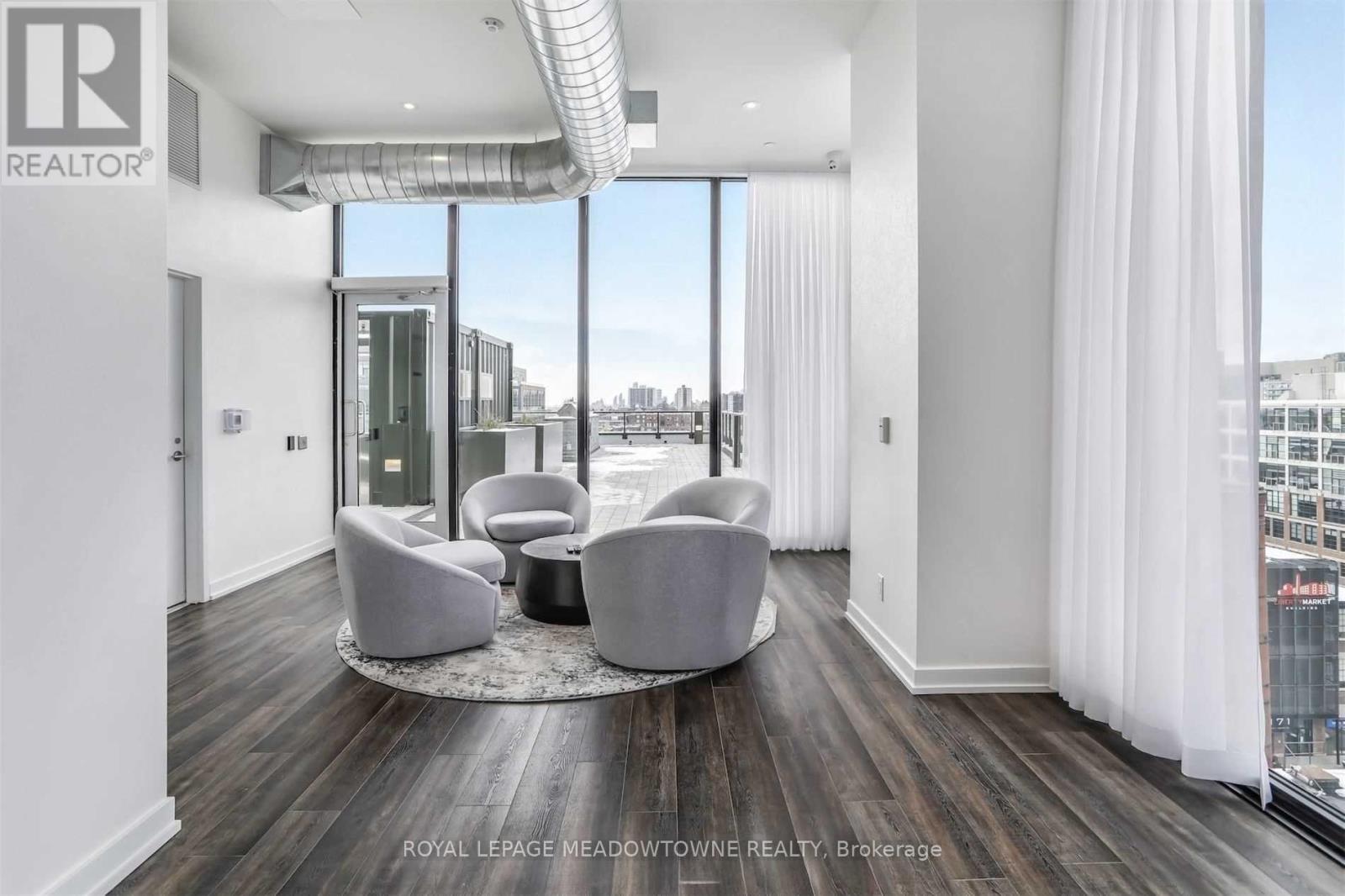 Photo 35 of 2310 135 East Liberty Street, Toronto ON