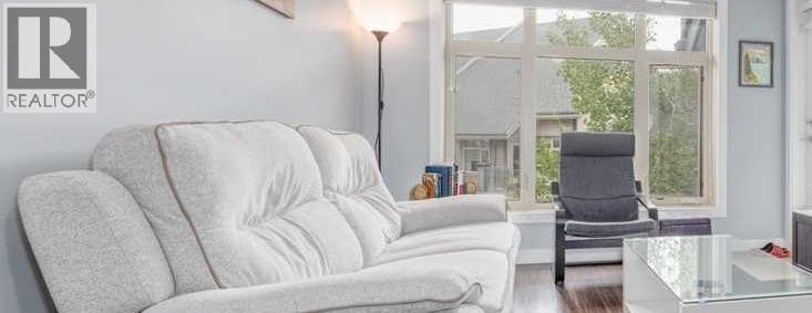 Single Family House Multi-level for Sale in   Aspenmont Heights SW Aspen Woods Calgary 
