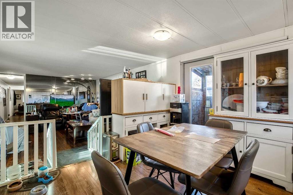Single Family House Mobile Home for Sale in    Street NW Greenwood/Greenbriar Calgary 