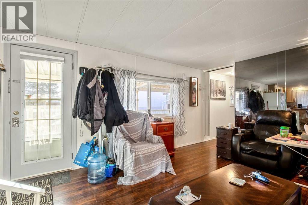Single Family House Mobile Home for Sale in    Street NW Greenwood/Greenbriar Calgary 