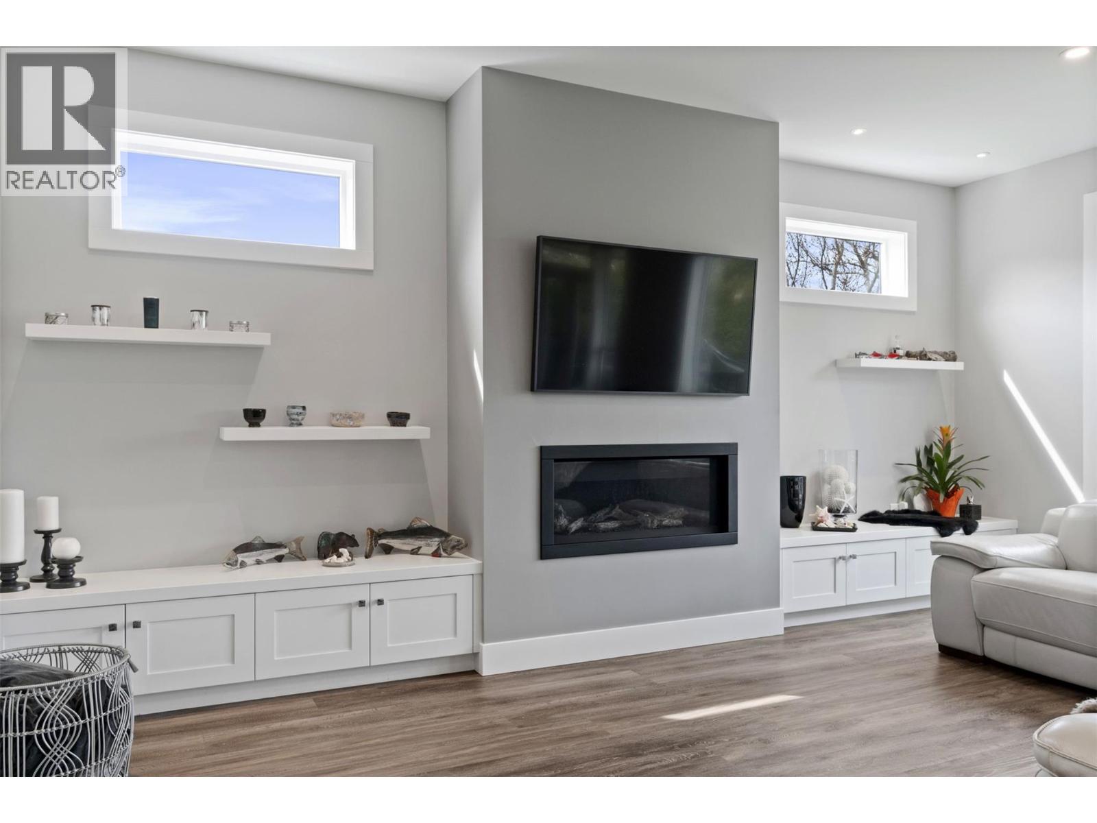 1351 15 Avenue Southeast, Salmon Arm