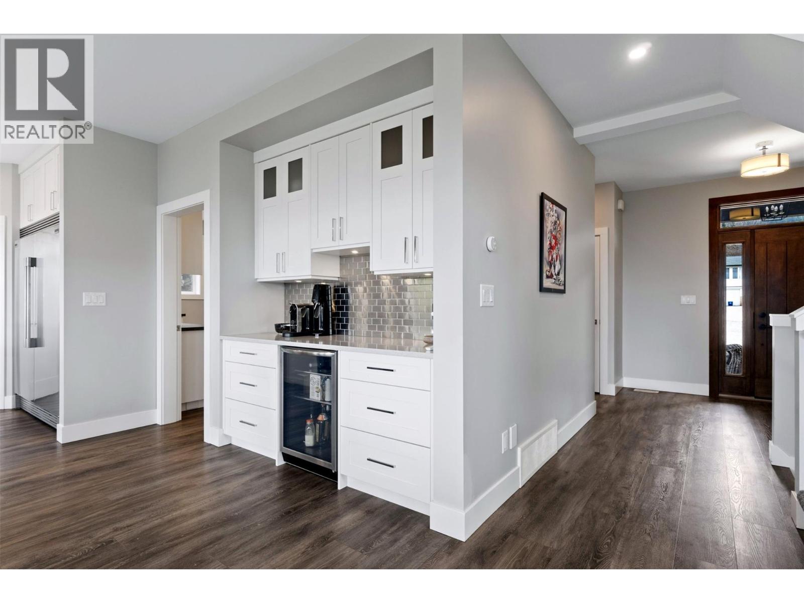  1351 15 Avenue Southeast, Salmon Arm