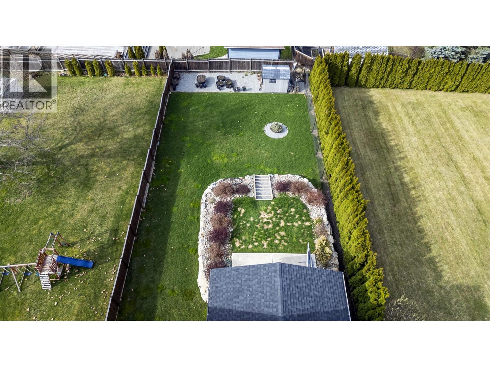  1351 15 Avenue Southeast, Salmon Arm