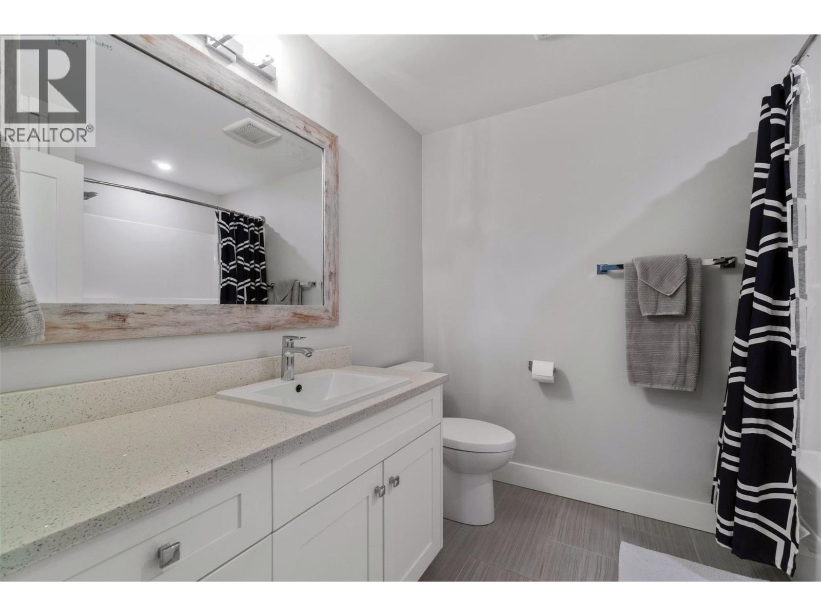  1351 15 Avenue Southeast, Salmon Arm