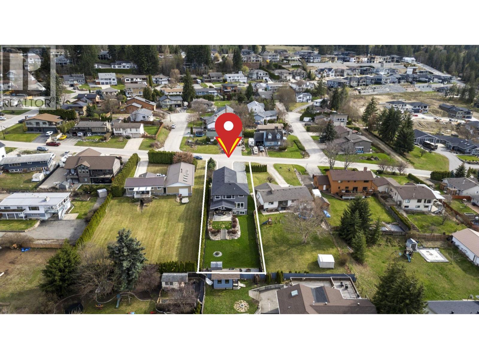  1351 15 Avenue Southeast, Salmon Arm