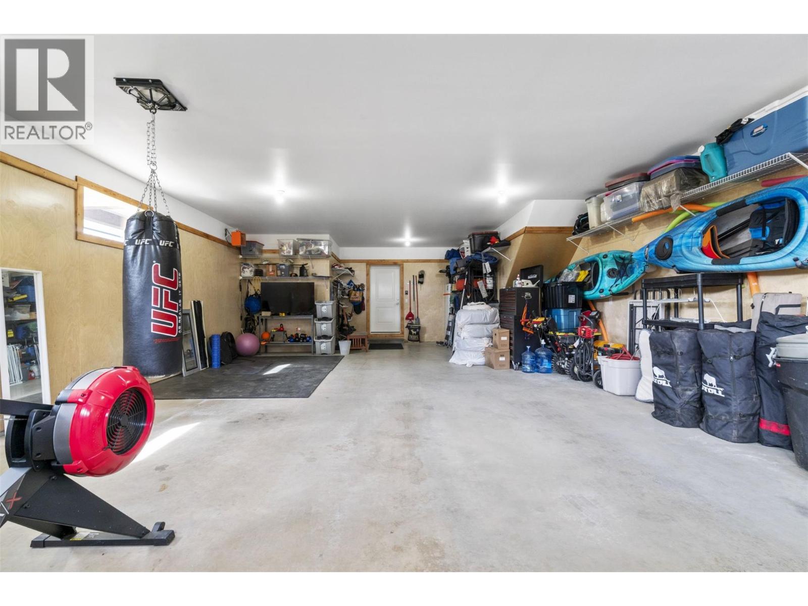  1351 15 Avenue Southeast, Salmon Arm